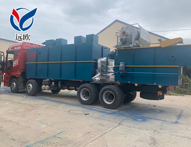 一體化污水處理設(shè)備和氣浮機(jī)裝車待發(fā)貨